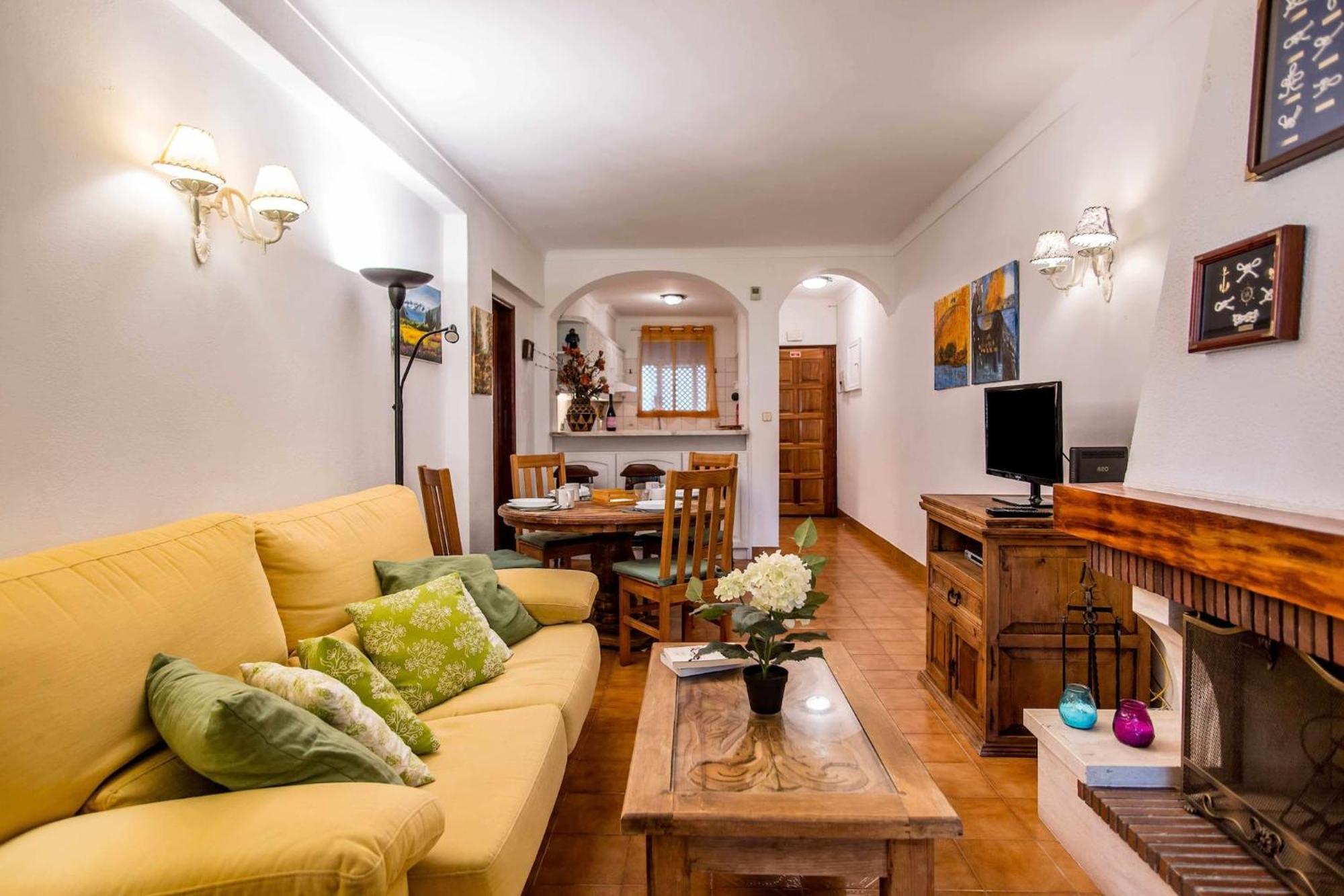 Casa Falesia T2 - Garden View - 5 Min From The Beach - Wifi Olhos de Agua  Luaran gambar