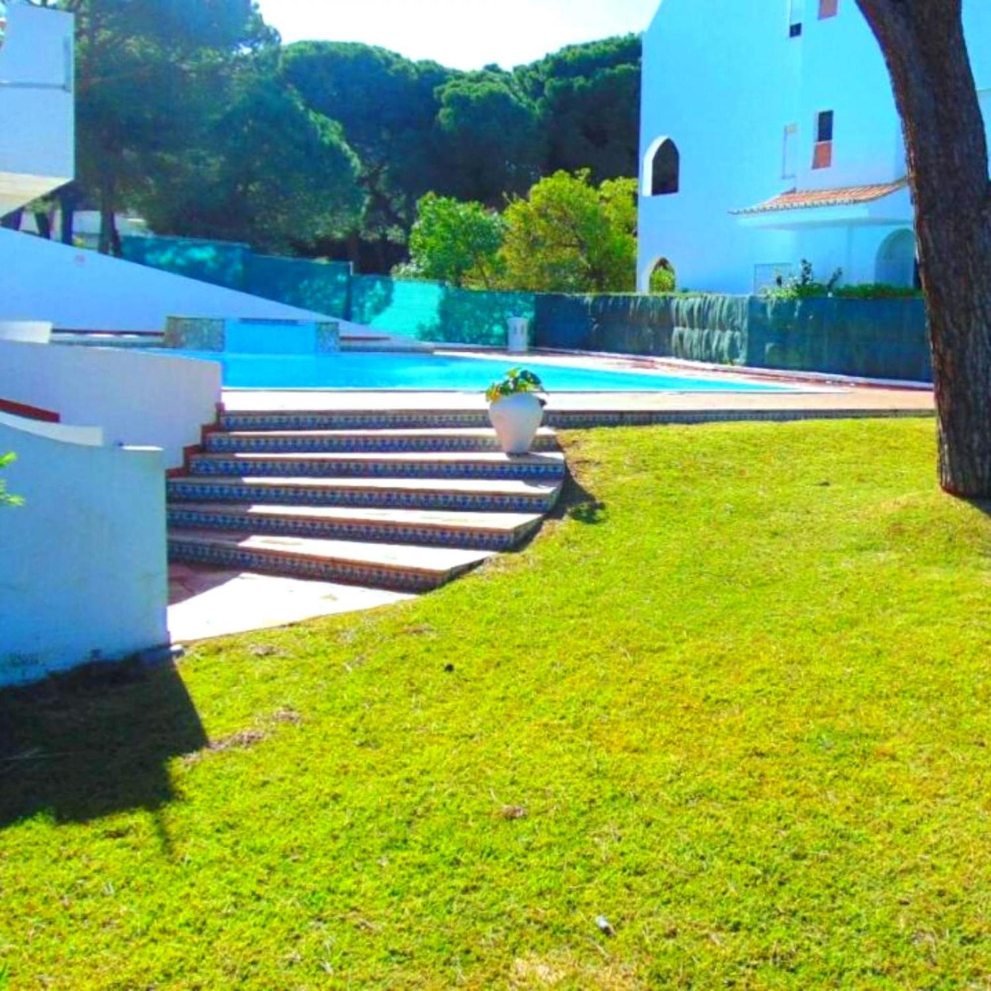 Casa Falesia T2 - Garden View - 5 Min From The Beach - Wifi Olhos de Agua  Luaran gambar